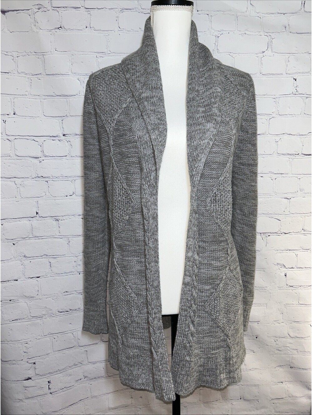 Old Navy Aran Cable Knit Cardigan M Gray Chunky Grandpa Shawl Collar Longline
